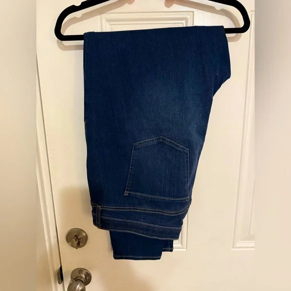 Torrid jeans - Picture 3 of 10